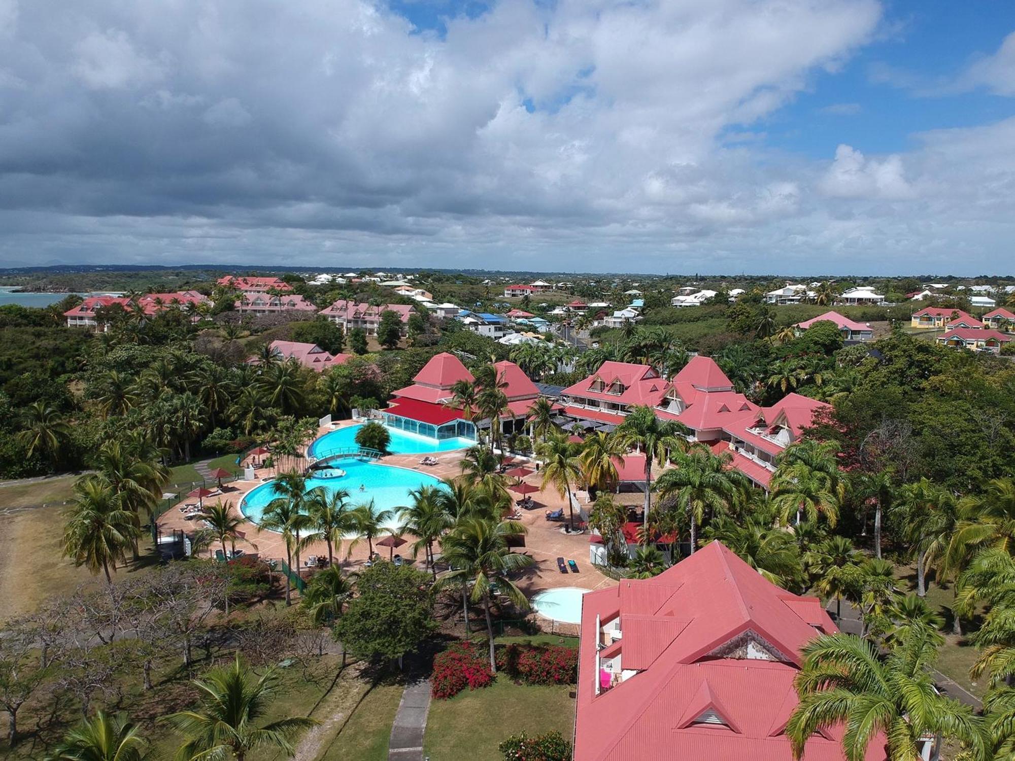 Studio Olia A P&V - Plages, Piscines Et Vue Mer! Sainte-Anne  Exterior photo